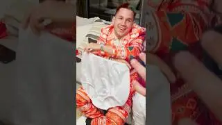 ¿Les gustó el regalo de mi tío Luigi?😂🤭 Like y hacemos otro intercambio de regalos este año 🤪