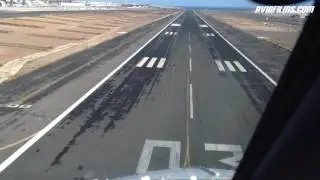 Boeing 737-800 cockpit landing Gran Canaria