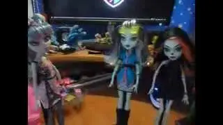 сериал монстер хай любимая игра