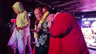 СТАС БАРЕЦКИЙ - ГОЛОСУЙ ЕСЛИ НЕ ПИДОР