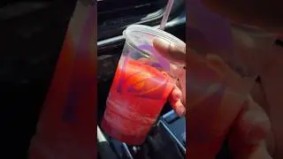Taco Bell NEW Strawberry Limonada Freeze 🍓