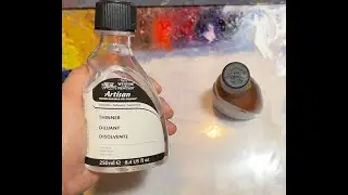 The Difference Between a Medium and Thinner in Oils
