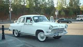 15 Most Beautiful Vintage and Retro Cars