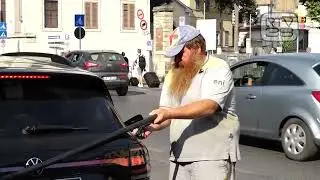 IL SELF SERVICE PARLA IN FIORENTINO