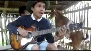 Suara khas anak ini mirip banget penyanyi india...
