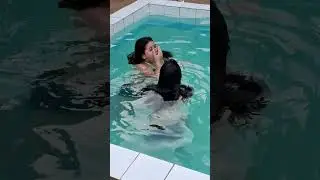 MERGULHANDO NA PISCINA #PISCINA #NAPISCINA