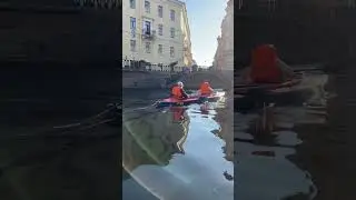 По каналу Грибоедова и Мойке
