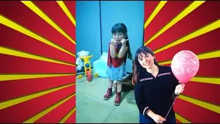 MíaStar y RakEl Diep / ¡Salta y salta, Jesús está en la fiesta