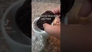 Oreo mug cake hack 