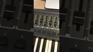 Novation Impulse 49 pads behaviour repairing