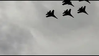 Русские Витязи в небе над Уфой.