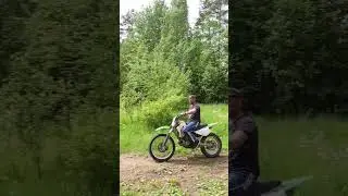 Kawasaki kdx 220,проверка