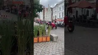 Выставка ретро тракторов #германия #німеччина #ретро #ретроавто