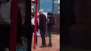 Baozi Hana kiss pocky game at Comic jehad by 污莹_hotaru