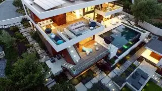 Lady of the House | 10718 Mora Drive. Silicone Valley, California