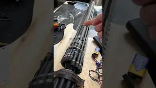 I will regret touching this rotating guitar neck