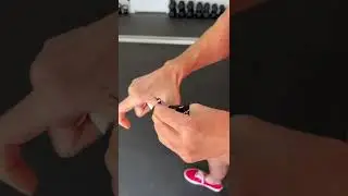 Coaching Tip: Wrapping Thumbs for Deadlifts