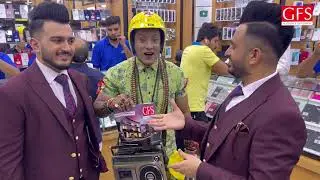 PK Pakistani's Visit to Zam Zam Electronics in Dubai