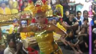 BALI TRADITIONAL  HOT  DANCE   JOGED BUMBUNG SULANGJANA Part 10