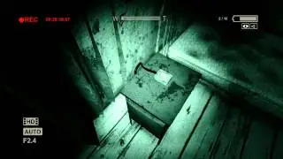 Я НЕНАВИЖУ СУМАШЕДШИХ С БЕНЗОПИЛАМИ[Outlast:Whistleblower #2]