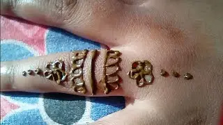 Ring finger easy mehendi desing
