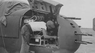 How an old mechanic turned a failed bomber into an 18-gun killing machine | B-25 Mitchell
