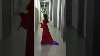 Это видео о волнении перед первым сольным выступлением