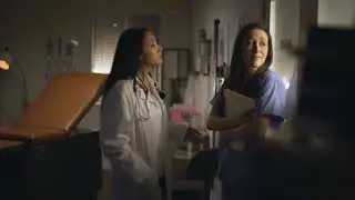 Lesbian Life ｜ She Panicked After the ER Mistake_uGJMnBcdqVA #000