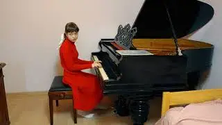 Елизавета Пушкова   И С  Бах Маленькая прелюдия до мажор