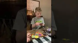 Pokémon Pikachu Box Opening