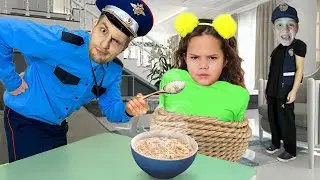 GOOD POLICEMAN vs BAD POLICEMAN