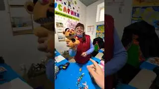 Freddy gives $100 