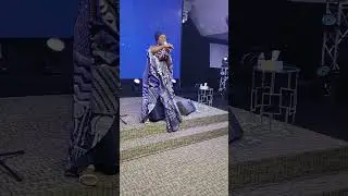 SOLA ALLYSON - EXPRESSIONS OF GRACE