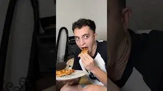 We all have a FRIEND like that...🍕😡 