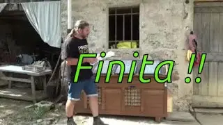 parte finale cuccia bifamiliare e impianto fotovoltaico con batterie Power Queen LiFePo4 100 Ah