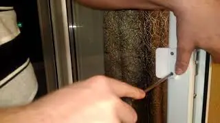 Как за 2 минуты поменять ручку на двери балкона