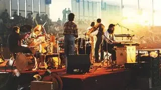 Ayrılış - Ezginin Günlüğü / 1989 (Canlı Performans)