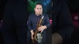 Reginaldo Myas interpretando Leave The Door Open - Bruno Mars