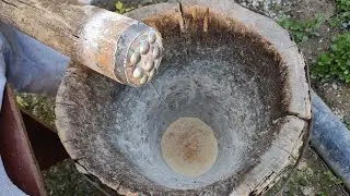 Дробление сечки по старинке. Talqon maydalash. (Uzbekistan)