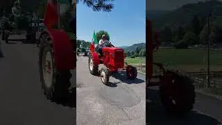 Sfilata Trattor Orsi (ritorno) a Masi di Cavalese 11/08/2024 - Trattori d' epoca