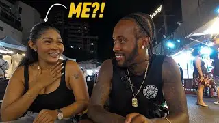 I Met This Thai Girl At A Night Market… I Think She Fell In Love With Me 🇹🇭