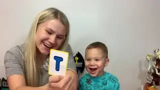 АМЕРИКАНСКИЙ МАЛЬЧИК УЧИТ РУССКИЙ АЛФАВИТ