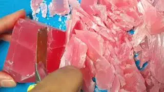 Satisfying soap carving ASMR #asmrsoap #soapcutting#asmrsoaprelax