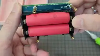 Disassembly: Enclosure for Raspberry Pi 4 Model B and UPS HAT (B) by waveshare