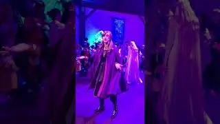 PLAYHOUSE in the WOODS (Anna and Elsa)
