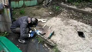 РЕМОНТ АККУМУЛЯТОРНОЙ ПОЛКИ ВАЗ 21013