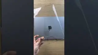 PROTECT YOUR EXPENSIVE APPLE MACBOOK LAPTOPS WITH ULTRA SLIM HARD SHELL CASES