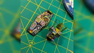 [9/18] Custom Abstract Painting an RX-78-2 Gundam PT1: Shield and Upper torse