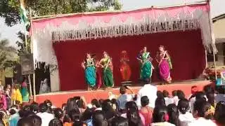 Indian Cultural Dance Had a Funny moment