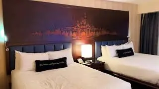 [ROOM TOUR] Disneyland Hotel Walk-Through of Room 2219